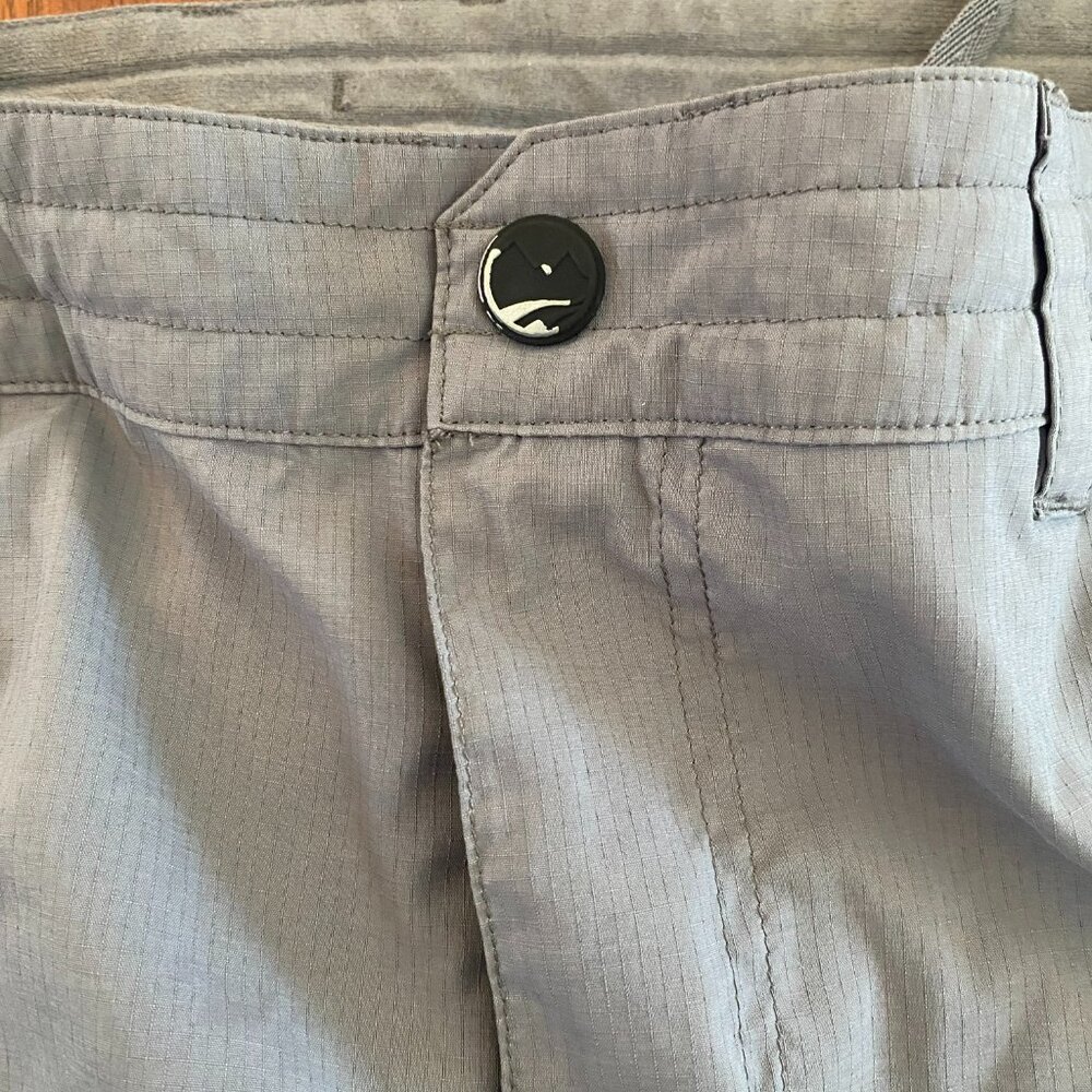 Gorpcore Grey Hiking / Cargo Pants - Picture 7 of 8